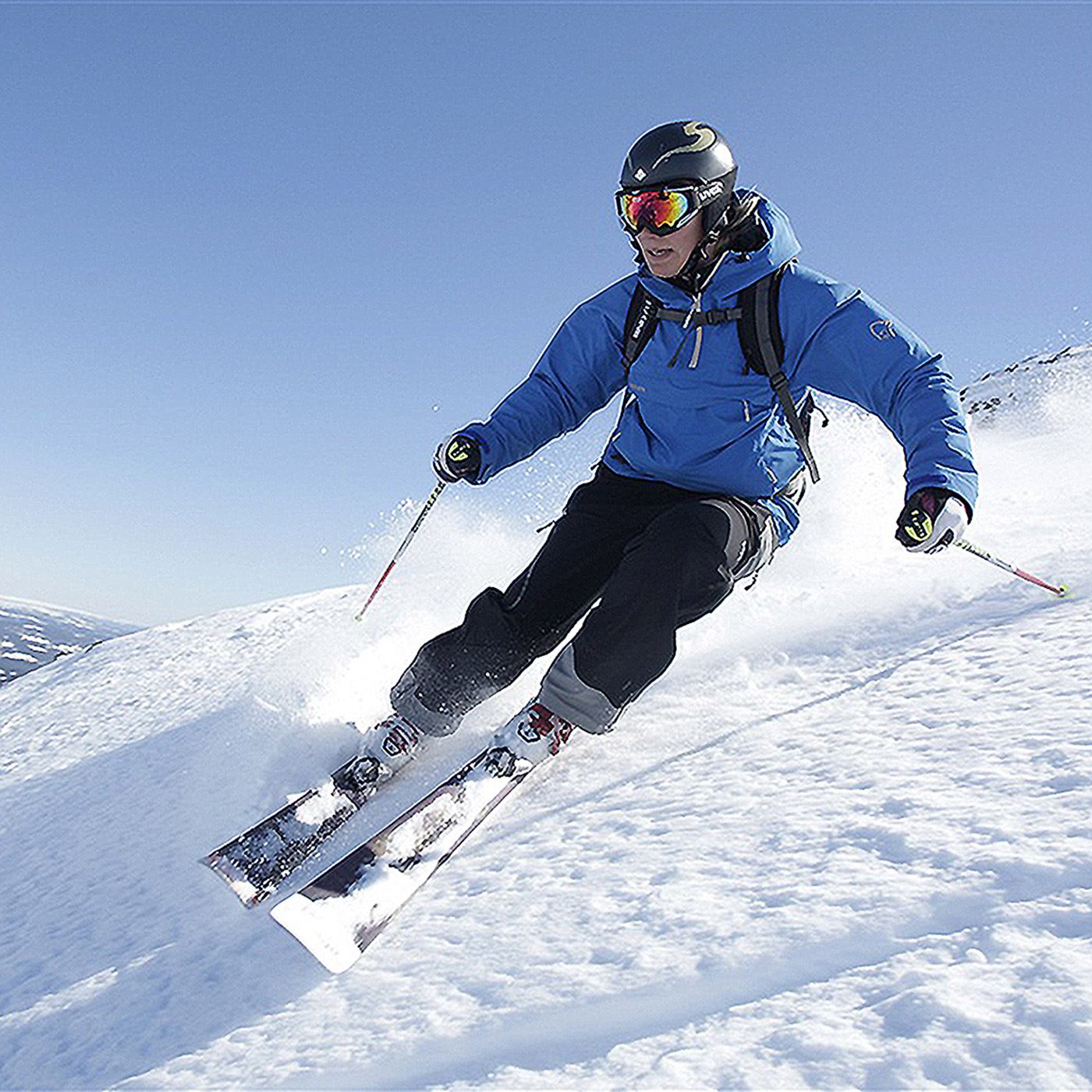 skiier 